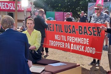 Aftalen om USA - baser og tropper på dansk jord er en realitet uden forudgående folkelig debat